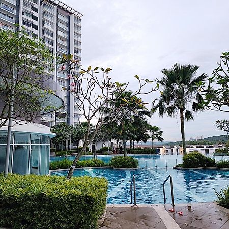Putrajaya Dwiputra 6 Plus 1 Pax Blissful Fully Air-Con Suite Dış mekan fotoğraf