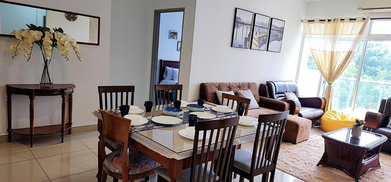 Putrajaya Dwiputra 6 Plus 1 Pax Blissful Fully Air-Con Suite Dış mekan fotoğraf
